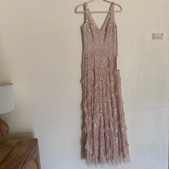 MAC DUGGAL | SEQUINED SCALLOP RUFFLE TIERED V NECK GOWN #9162 - Picture 5 of 16